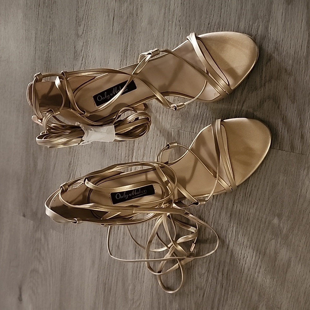 Golden Gladiator tall strappy high heel sandals size 6